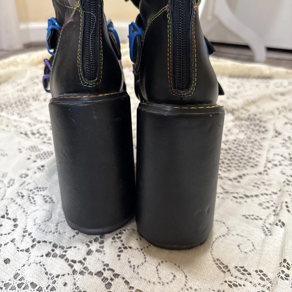 YRU Dune Rainbow Boot 6 Foto 4 de 4