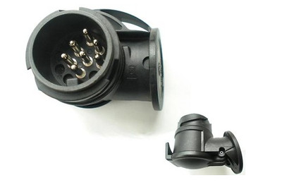 Original VW Adapter für den Anschluss der Anhängevorrichtung von 13-polig auf 7-