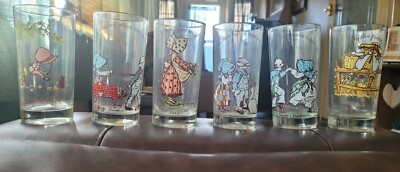 6 Vintage Holly Hobbie Glasses American Greetings 1960s/70s Bar Ware