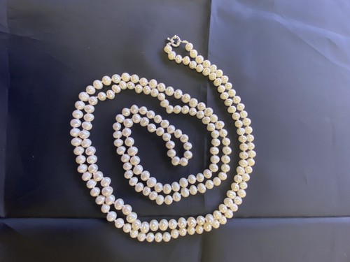 64" Long Freshwater Pearl Knotted Necklace Natural Strand White 112g Flapper - Picture 7 of 14