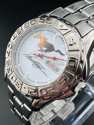 Working Ford Motor Company Watch Women’s Silver Flaming Mustang Divers Bezel X2