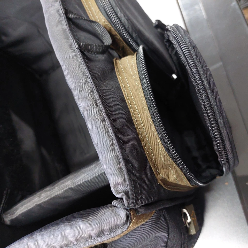 Kamala Large Camera Carry Case - Black/Khaki - Good Condition - See Pics/Read - Image 3 of 4