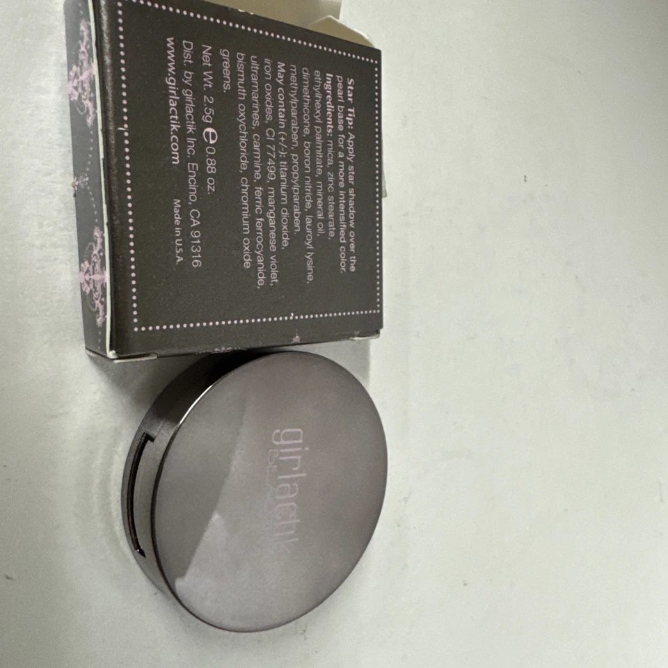 Sombra de ojos Girlactik Beauty Star Shadows Penny 0,088 oz/2,5 g blanco cremoso Foto 4 de 4