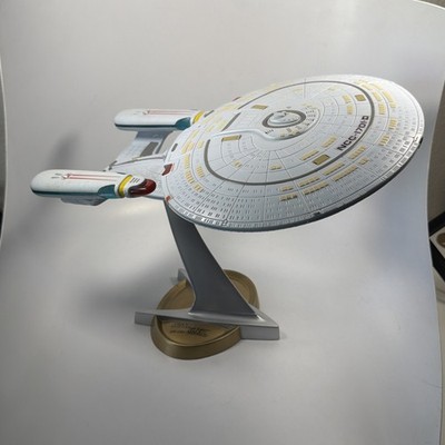 1992 Star Trek USS Enterprise NCC-1701-D Playmates Toy Space Ship Sounds Great