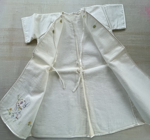 Vintage 4 Pc Baby Christening Set Hand Embroidered Bunny Long Short Coats Bibs - Picture 5 of 17
