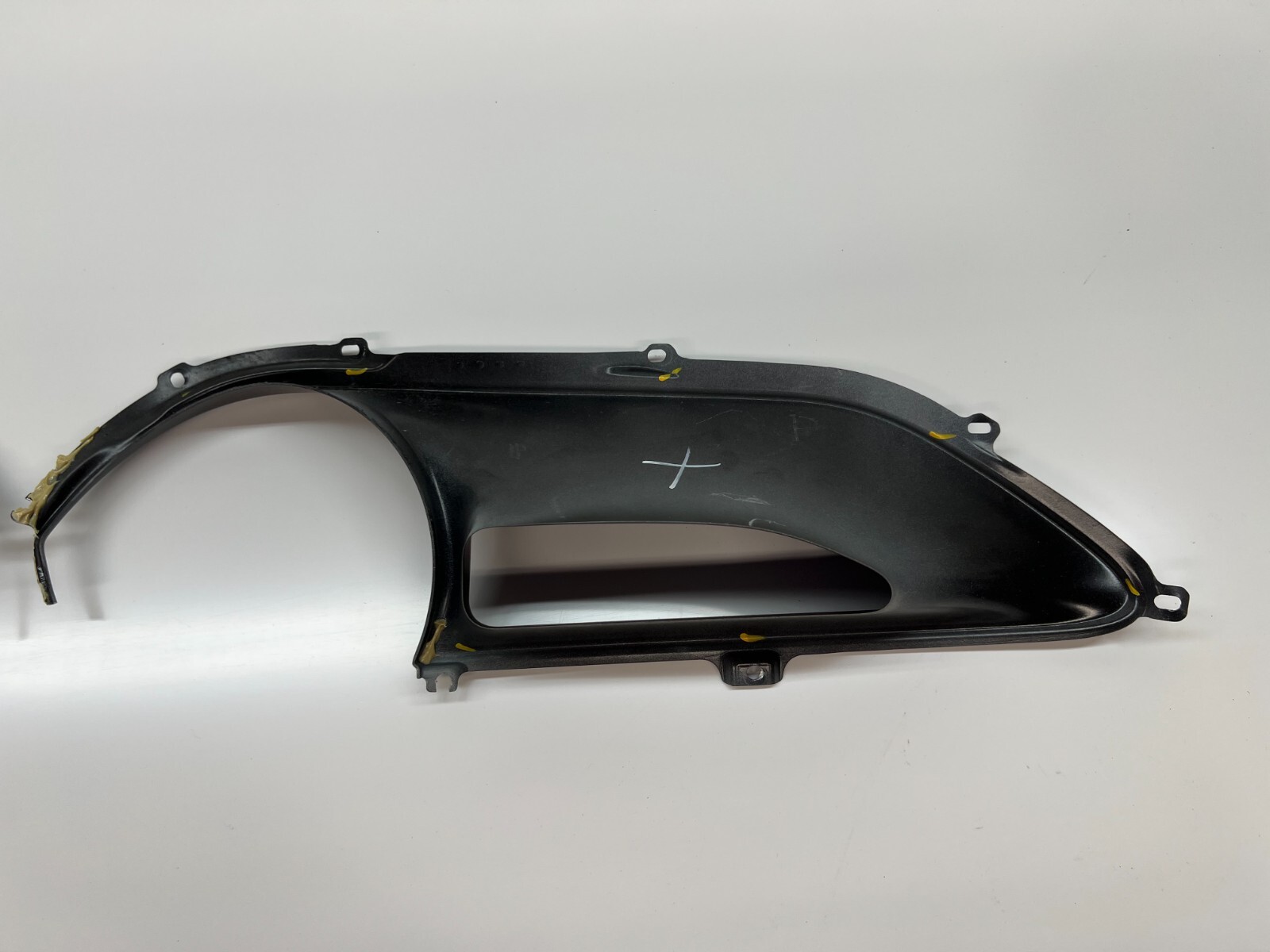 FERRARI 488 REAR TAIL LIGHTS AIR INTAKE SURROUND LH RH SET OEM 88862100 88861900