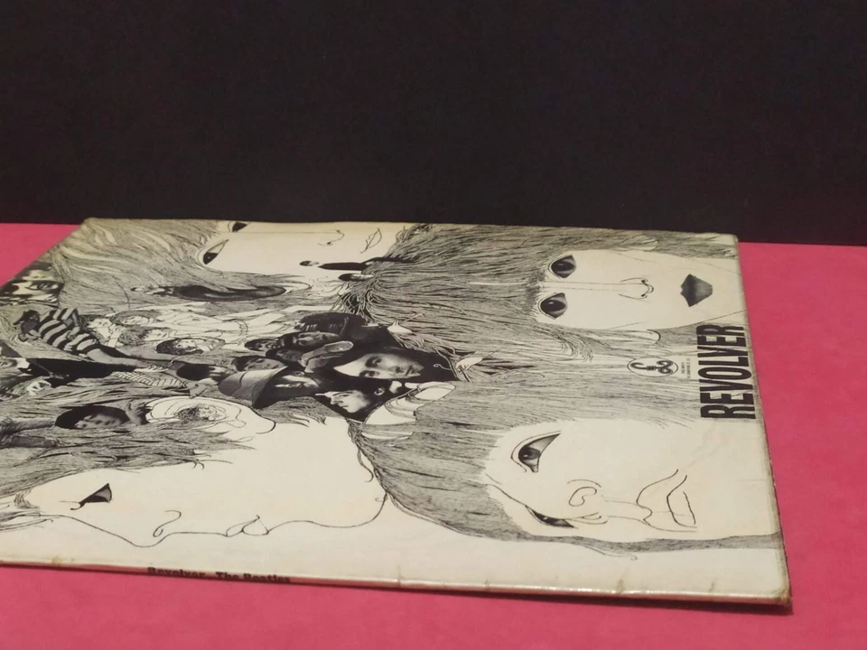 The Beatles Revolver · Lp · 1966, foto 4 de 5