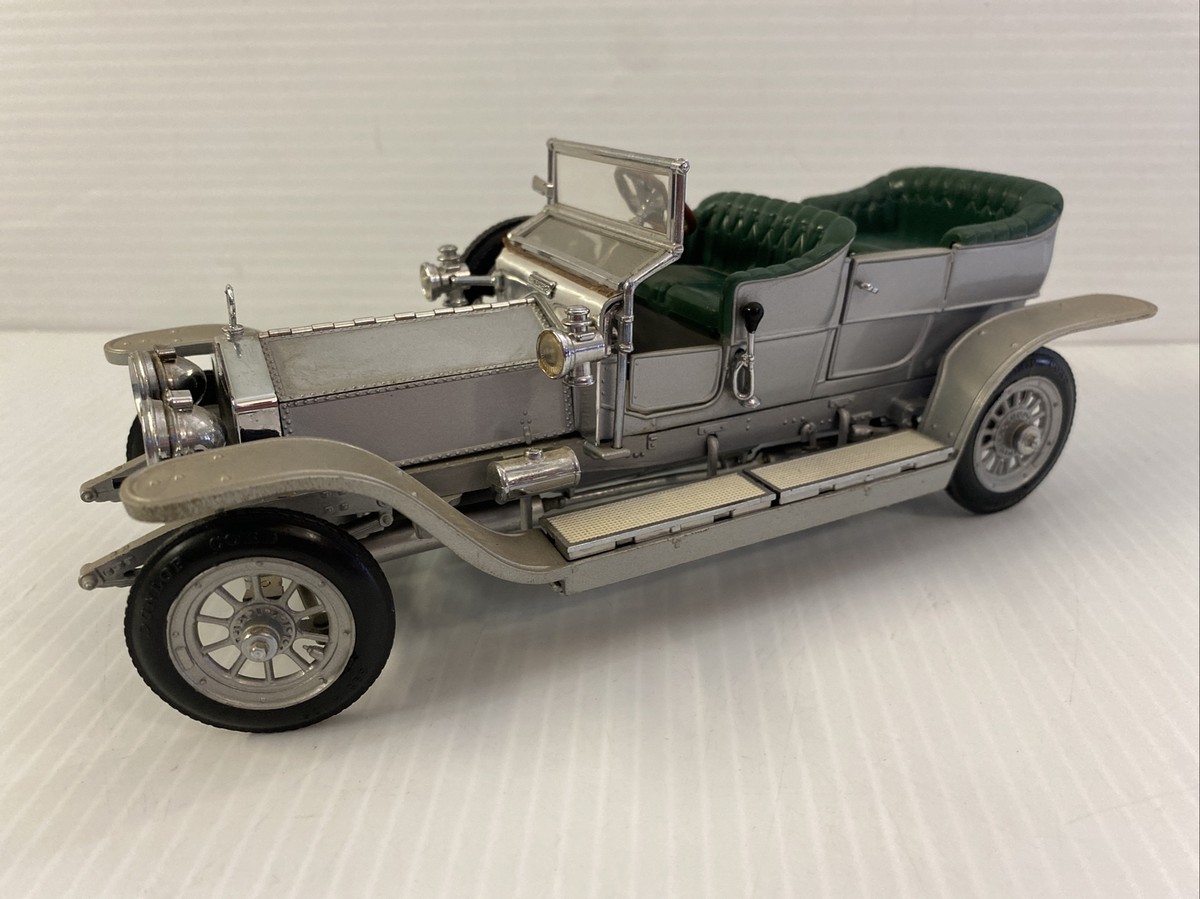 FRANKLIN MINT 1907 ROLLS-ROYCE THE SILVER GHOST 1:24 Scale