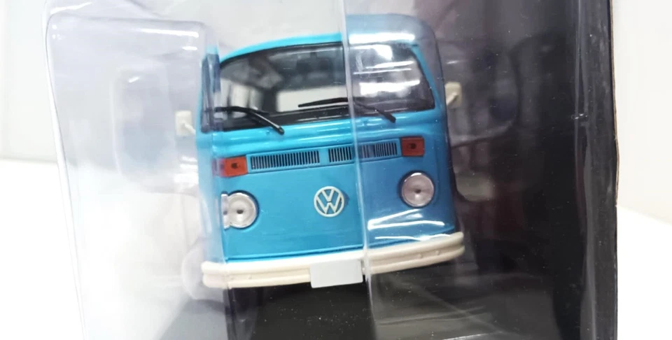 Volkswagen VW T2 Bus Restyling 1973 Azzurro Blue Edicola Hachette 1:24 Nuovo - Immagine 3 di 4
