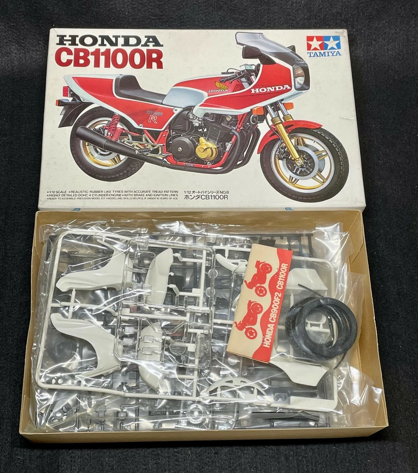 TAMIYA 1408 Kit scala 1/12 HONDA CB1100R (Vintage TAMIYA) - Immagine 2 di 4