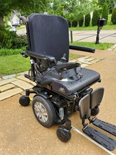 Pride Mobility Quantum J4 Power Wheelchair