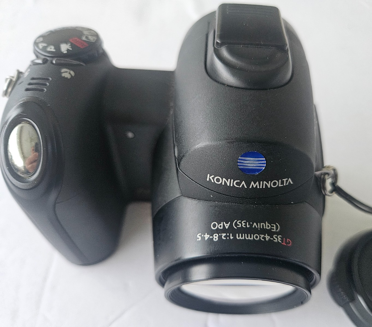 Konica Minolta DiMAGE Z3 4.0MP Black Digital Camera w/ SD Card