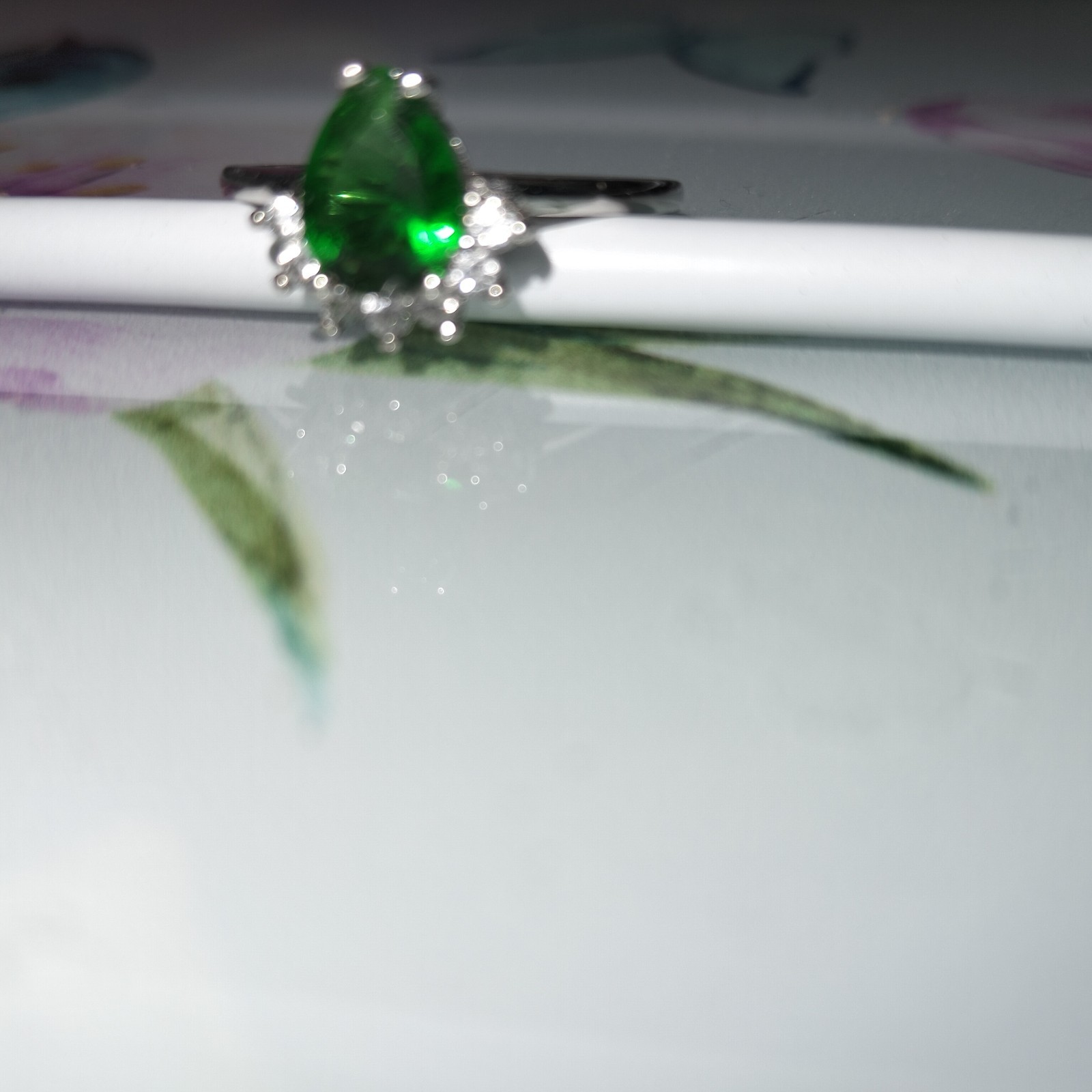 Solid 925 Sterling Silver Pear Green Emerald & Si… - image 2