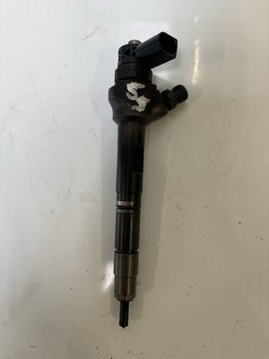 Injektor Einspritzdüse für VW Caddy IV 2,0 TDI CFHF CFH 03L130227Q 03L130227J