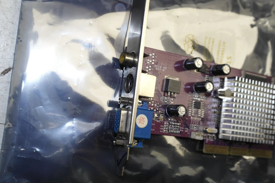 nVidia GeForce 4 MX 440 SE 64 MB AGP VGA S-video RCA Graphic Card passive purple - Image 4 of 4