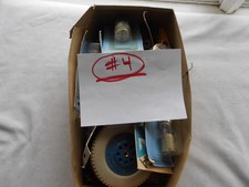 MECCANO/ERECTOR X 140 PIECES RED/GREEN-ASST 4  200 SMALL PCES ON STRINGS 340