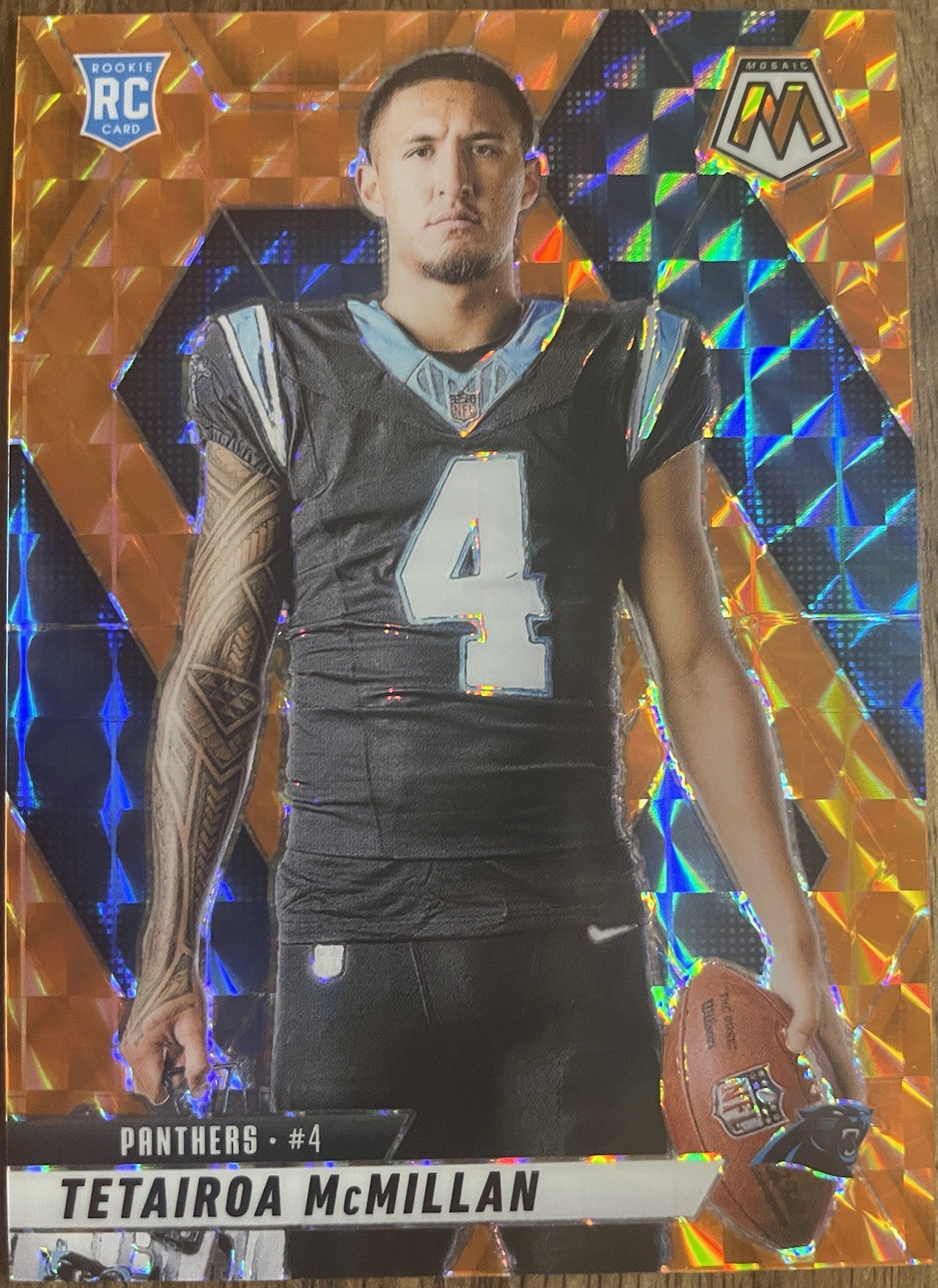 2025 Panini Mosaic Orange Mosaic Prizm #274 Tetairoa McMillan RC /199 SP