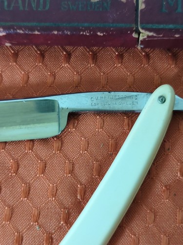 C.V Heljestrand MK.No 8 Straight Razor Vintage Sweden - Picture 3 of 10