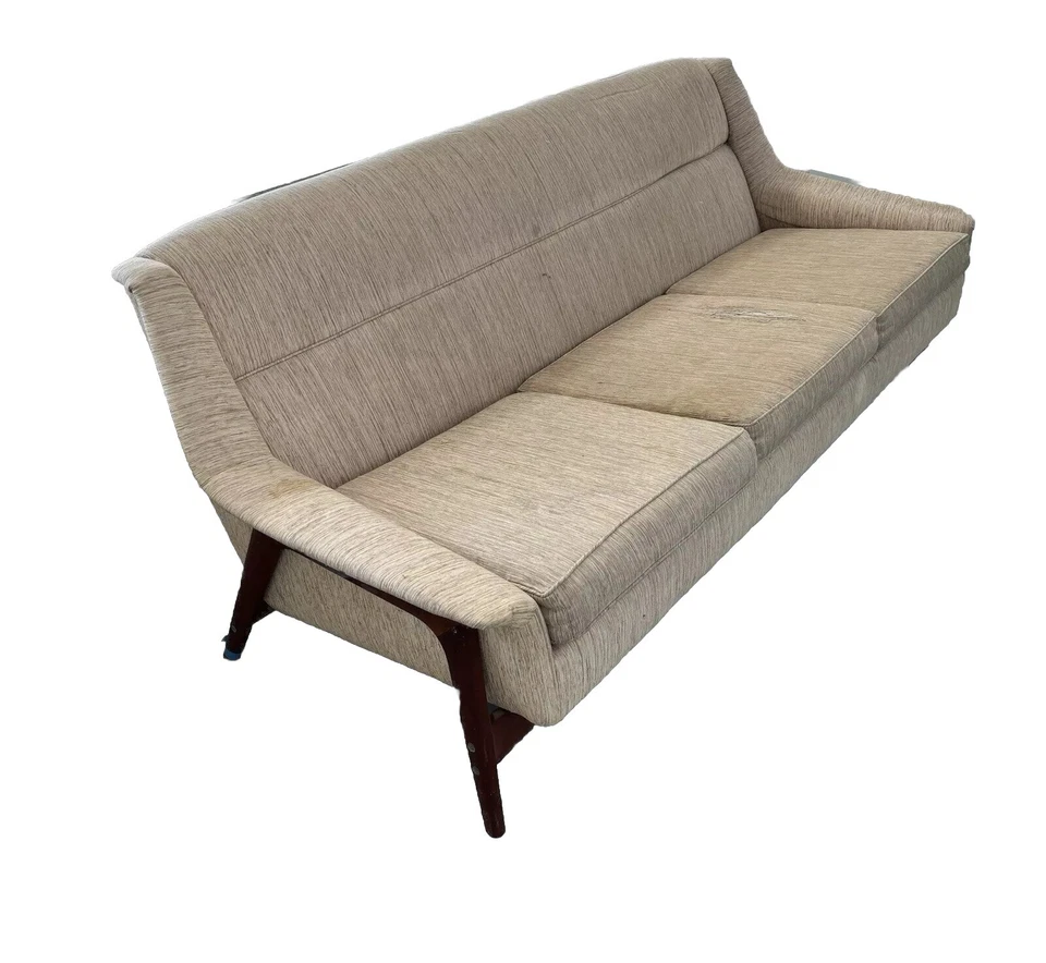 SOFÁ DANÉS MODERNO DE COLECCIÓN DE FOLKE OHLSSON para DUX MID CENTURY TRES COJINES Foto 4 de 4