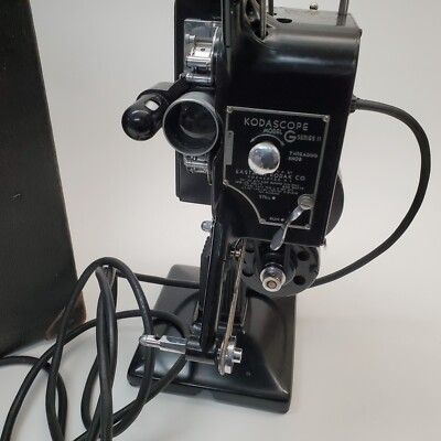 Kodascope Model G Series II 16mm Projector w/Original Carrying