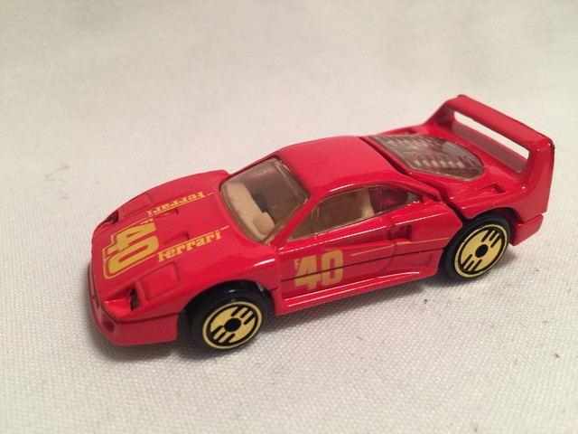 Hot wheels ferrari f40