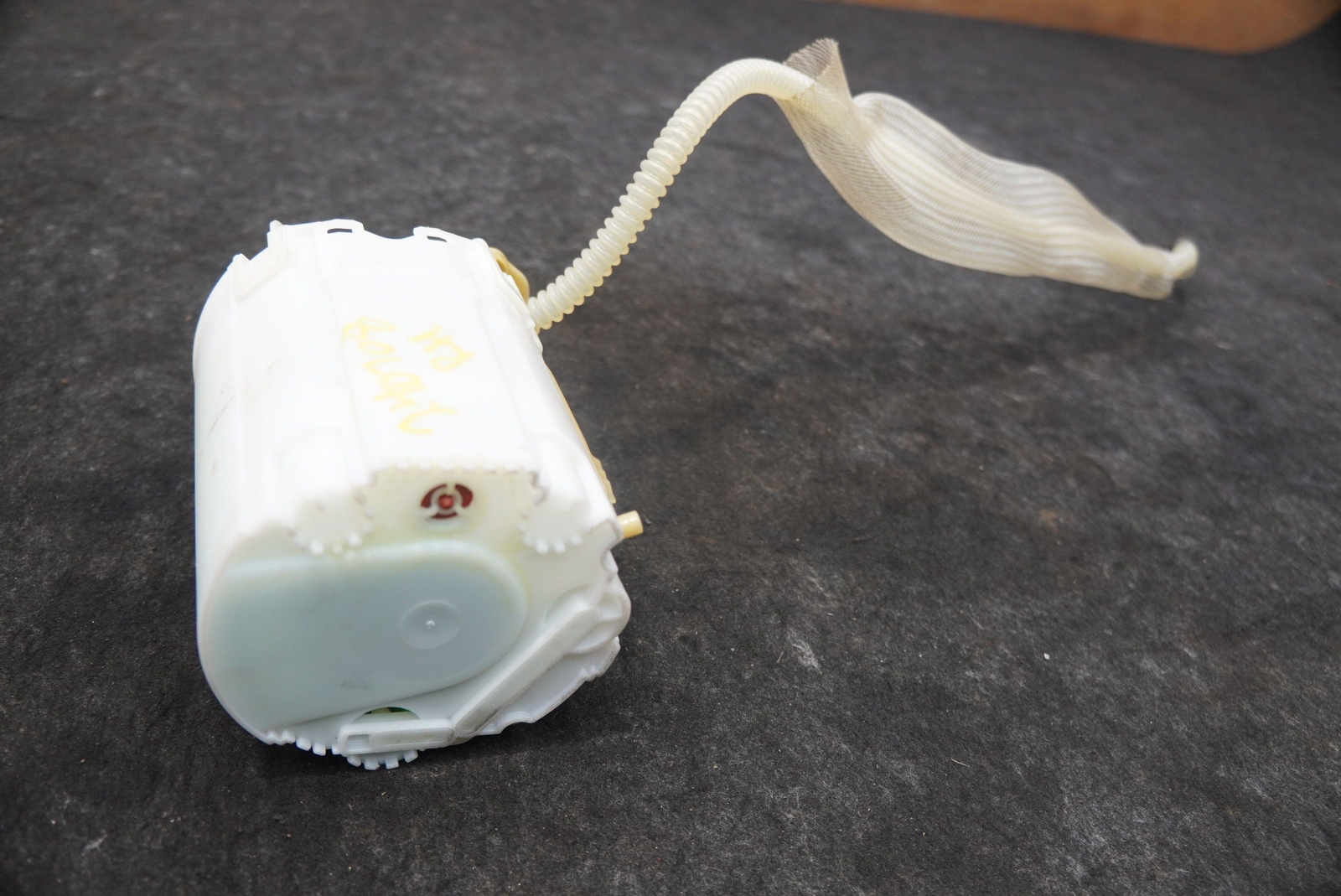 Right Gasoline Gas Fuel Tank Pump Sender 272086 OEM Ferrari 488 Challenge 2018
