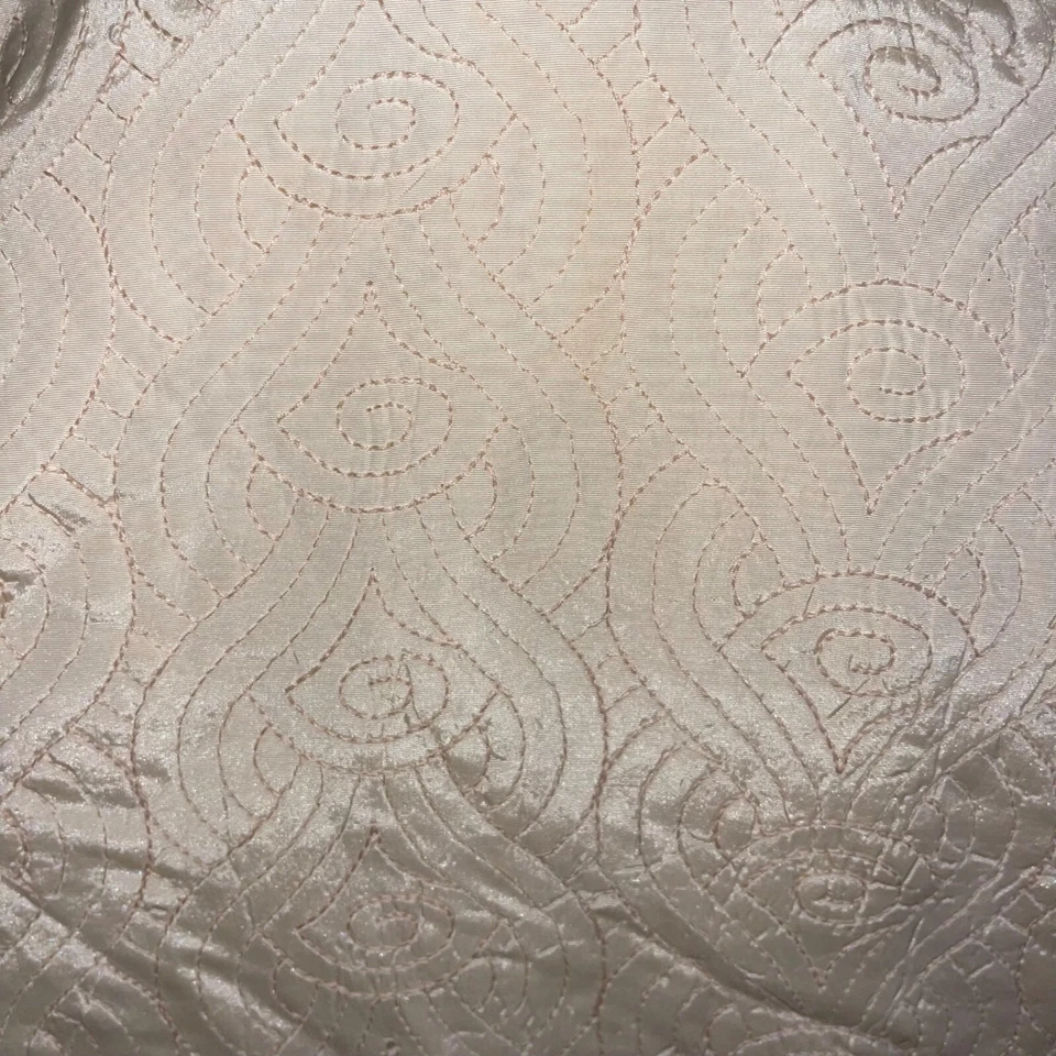 Sangers Capelet Womens Vintage Size Medium Cream Silk Quilted Lined Open Front - Image 4 of 4