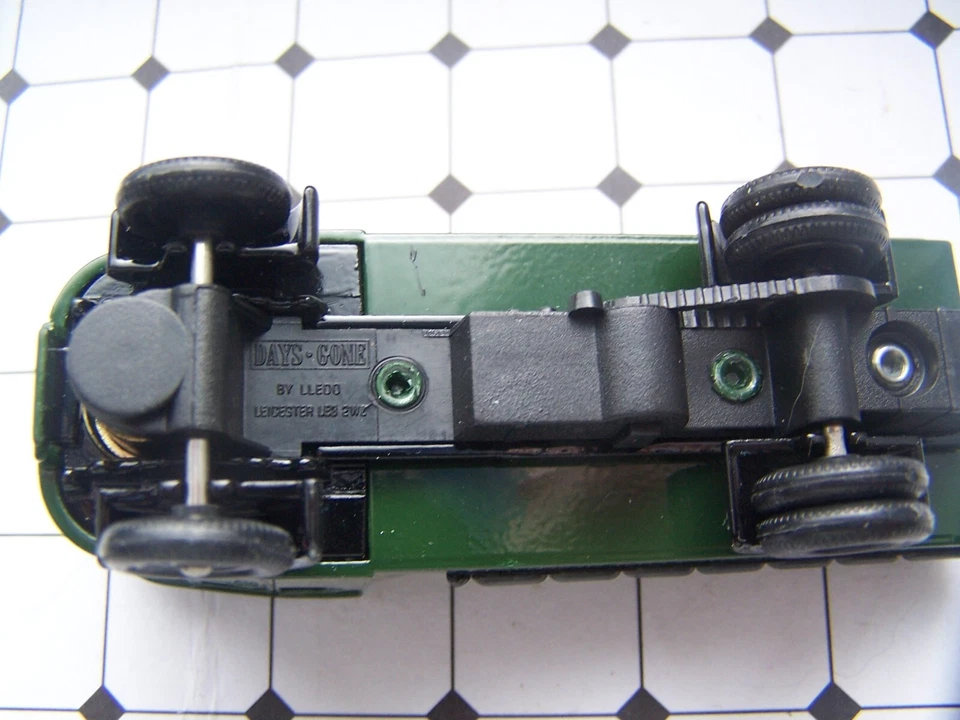 LLEDO, PLATAFORMA PLANA DE 4 RUEDAS CENTINELA, CARBÓN CHARRINGTON, MODELO FUNDIDO A PRESIÓN, VINTAGE Foto 4 de 4