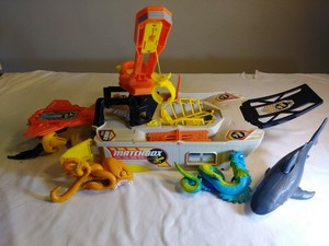 matchbox toy boat