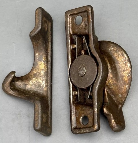 ANTIQUE METAL SASH LOCK SASH WINDOW KEEP RECLAIMED - Picture 4 of 10