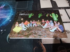 Loona midnight 12:00 vers c used good condition no photocard usa seller