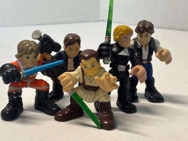 Lote de 20 figuras de acción Star Wars Galactic Heroes - Anakin, Vader, Obi, Luke y más Foto 2 de 4