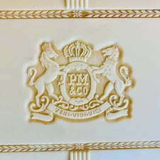 VTG PM & Co  Celluloid Box Phillip Morris “Veni Vidi Vici”  Horse Lion Tobacco