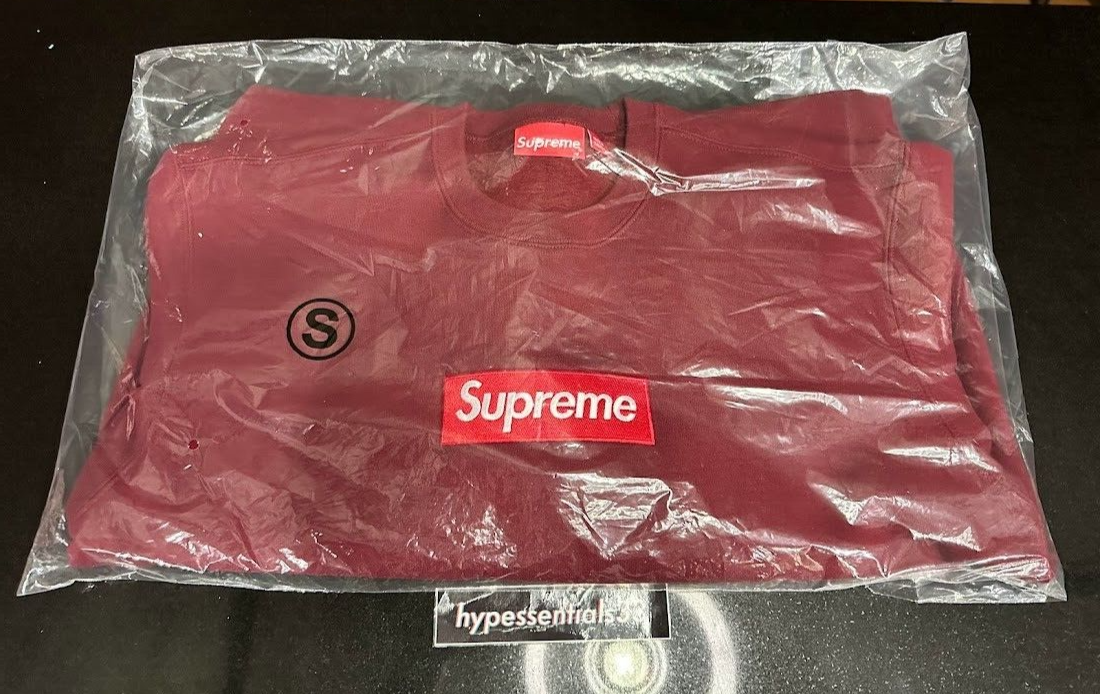 Supreme Box Logo Crewneck FW22 Authentic Cardinal Size Small Supreme Box Logo Crewneck FW22 Authentic Cardinal Size Small