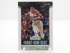 GIANNIS ANTETOKOUNMPO 2018-19 CONTENDERS FRONT ROW SEAT CRACKED ICE #12/25