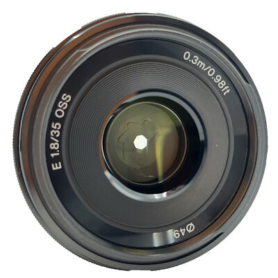 Sony E 35mm f/1.8 OSS Lens SEL35F18 BRAND NEW FAST FREE SHIPPING