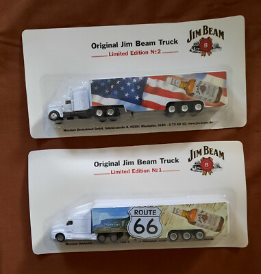 Zwei Original Jim Beam Whiskeytruck-Modelle