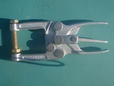 Model No 443 DeStaCo Squeeze Action Clamp 500 lbs Wide Angle 77° Jaw Opening