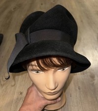 Vintage Peachbloom Velour Black Ladies Hat Size 23 Authentic Fur Felt USA made