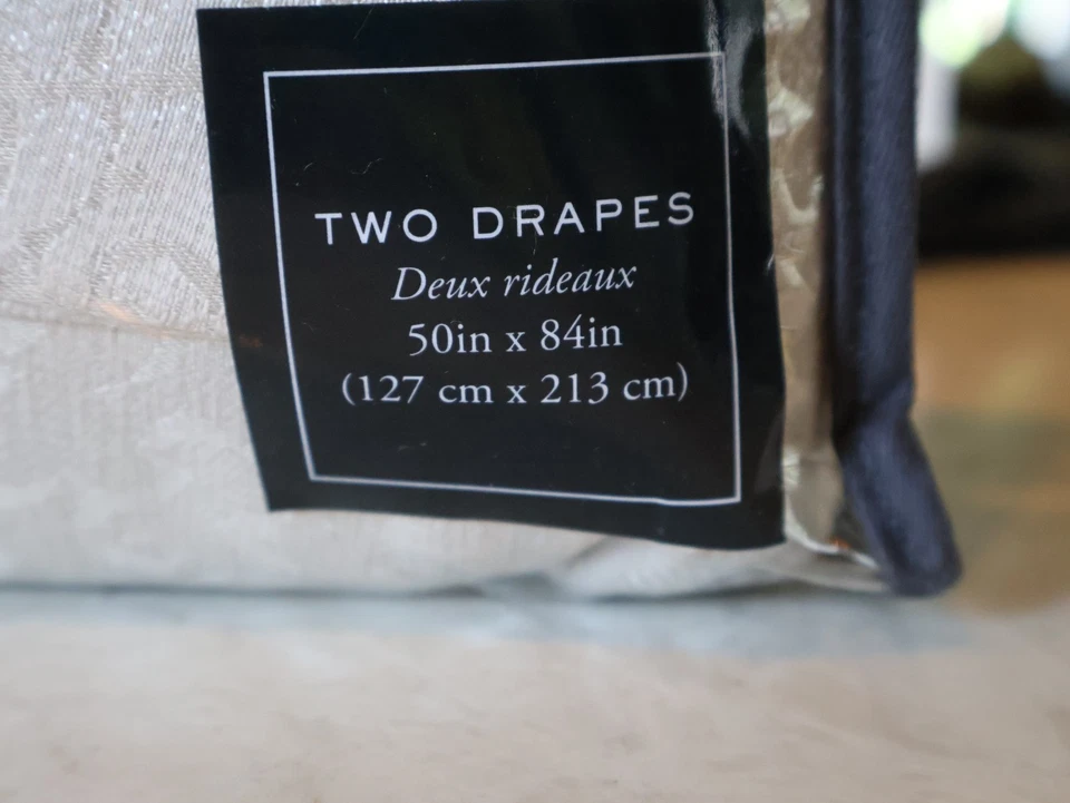 Nuevo con etiquetas Waterford ARIANNA Paneles Cortina Dos Cortinas 50" X 84" CHAMPAGNE Nuevo Foto 2 de 4