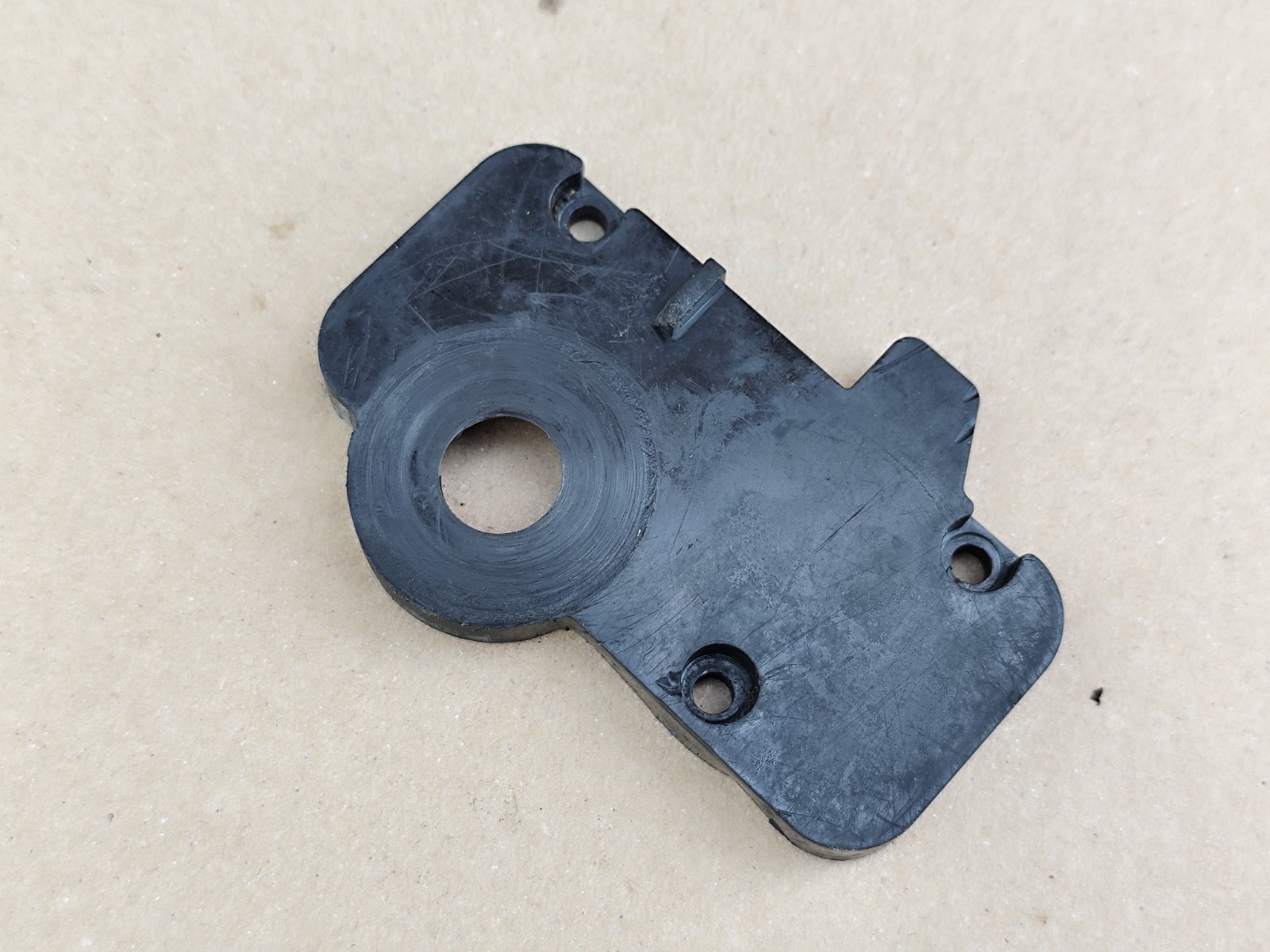 Coperchio Pompa Olio Ricambio Motosega Da Potatura Tanaka TCS 2801s Hitachi