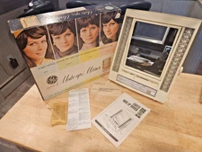 Vintage GE General Electric Lighted Makeup Mirror Model IM-1/5301-002 WORKS!