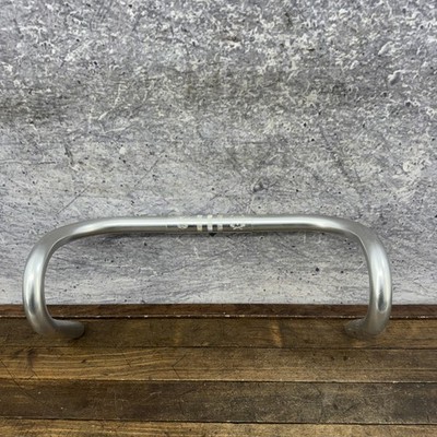 Cinelli チネリ GIRO D'ITALIA ハンドル 鉄仮面 ジャンク Vintage Cinelli Giro D'Italia Drop Handlebar 26.4mm Clamp Silver