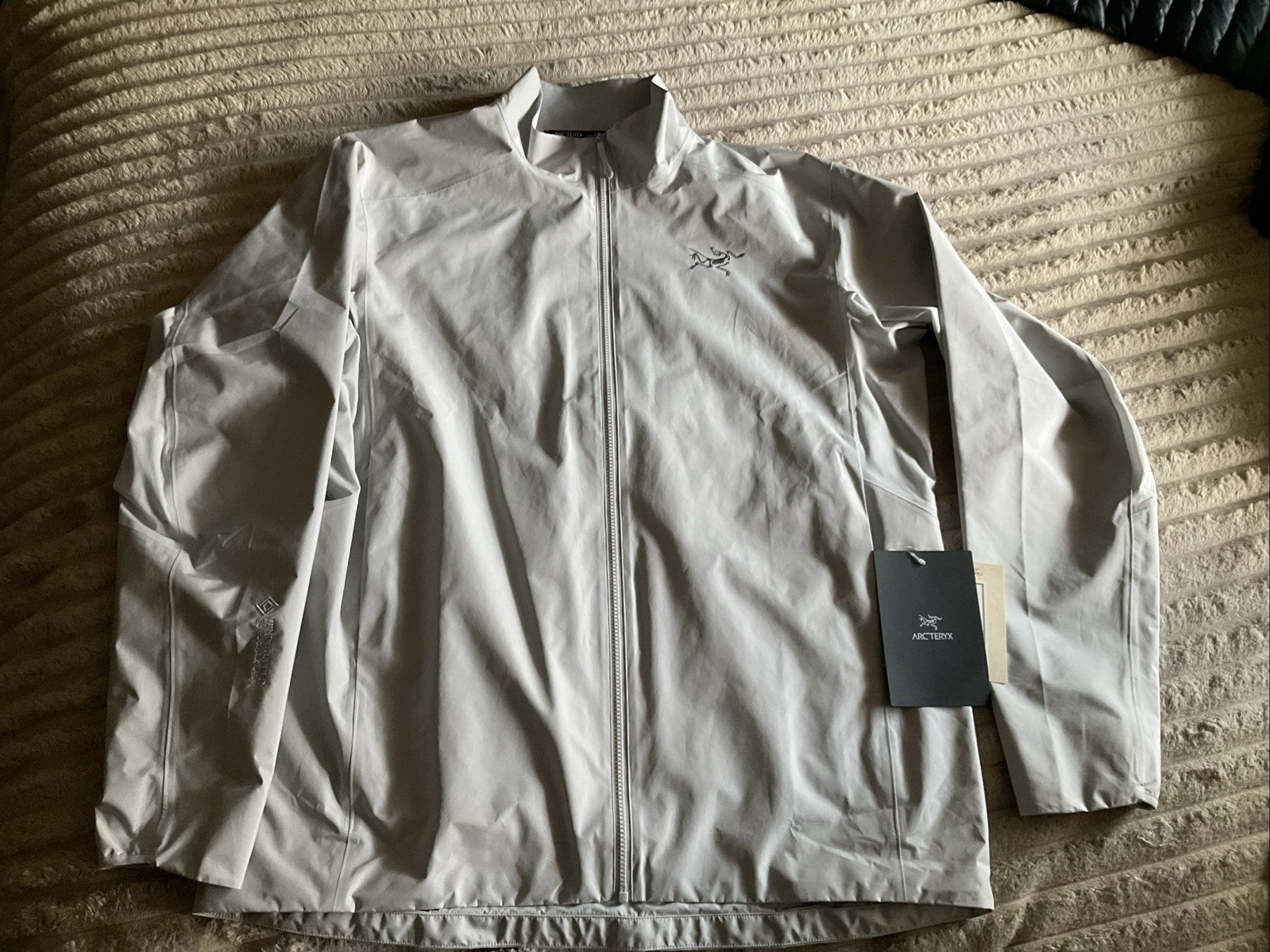 * Arc'teryx Solano Jacket * Solitude * Men’s Large. * NWT * image 1