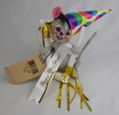 Vintage 1996 Annalee Doll 7  New Year s Mouse with Tags - #8205