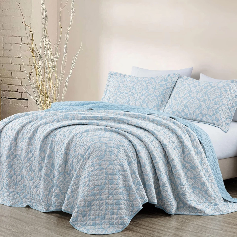 Chezmoi Collection Ivy Floral Medallion Reversible Quilt Bedspread Set - Image 2 of 4