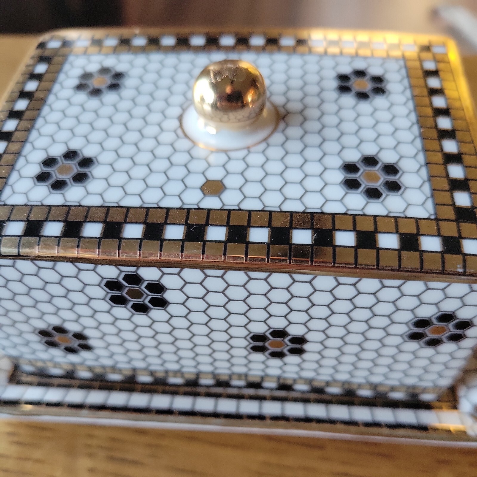 MCM NEW ANTHROPOLOGIE HELLO BUTTER DISH BISTRO TILE MOSAIC 2 PC GOLD