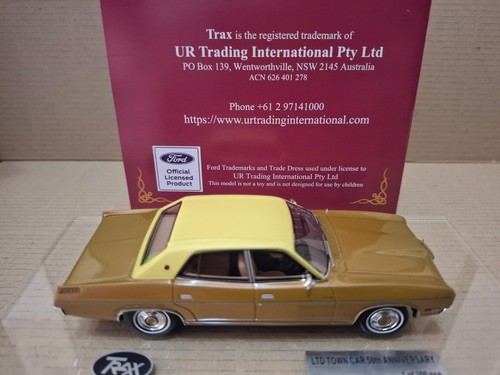 Trax TRLE3 - Ford LTD Town Car P5 50th Anniversary - GOLD - Picture 7 of 7