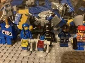 the LEGO Movie: Benny's Spaceship, Spaceship, Spaceship! (70816) + Bonus Figures