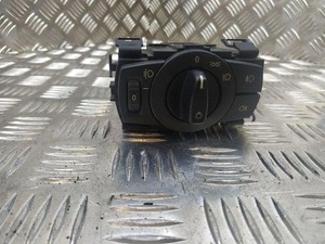 BMW 1 E87 Scheinwerferschalter 6932794 1.60 Petrol 2004 31809766